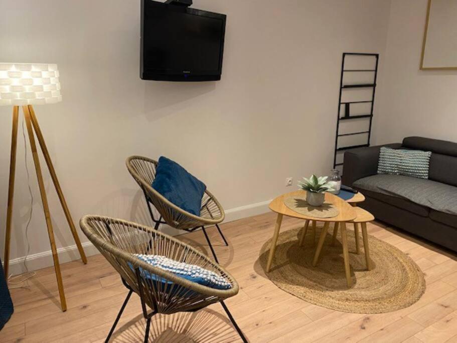Au Petit Bragard- Triplex Proche Centre Ville Saint-Dizier Bagian luar foto